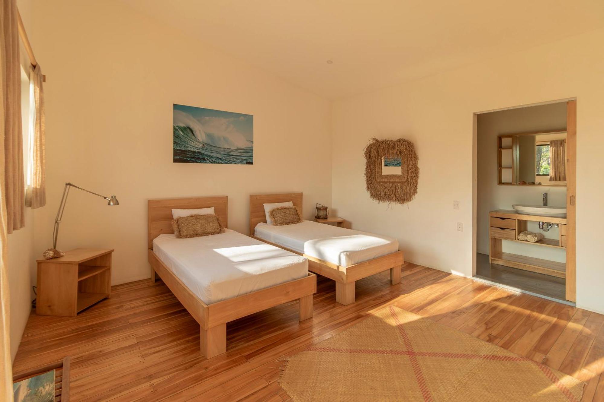 La Sana Surf Hotel, New Management, Few Mn Drive To The Beach Playa Santa Teresa  ภายนอก รูปภาพ